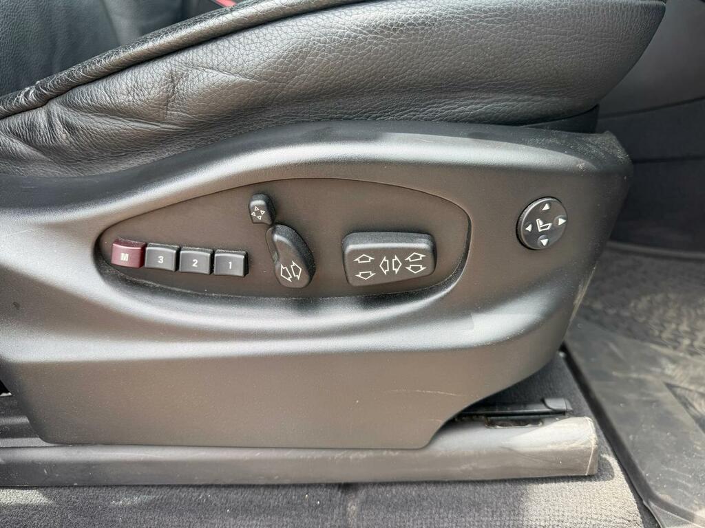 BMW X5 Estate Black #27