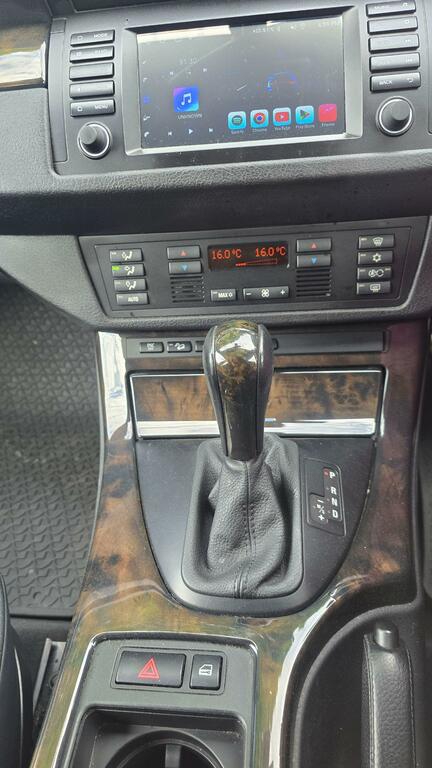 BMW X5 Estate Black #17