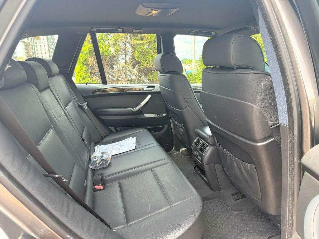 BMW X5 Estate Black #20