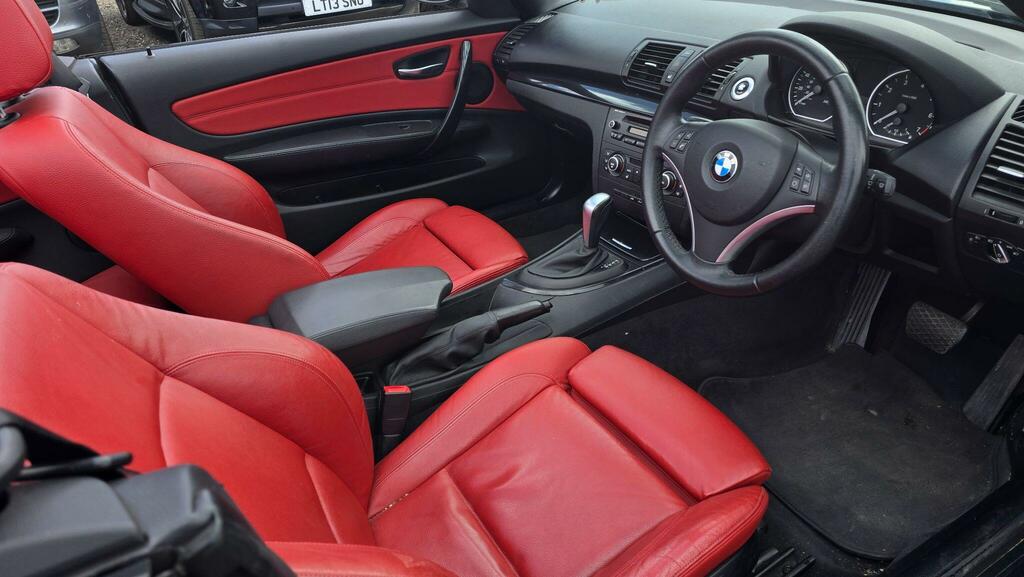 BMW 1 Series 2.0 118I Sport Steptronic Euro 5 Black #2