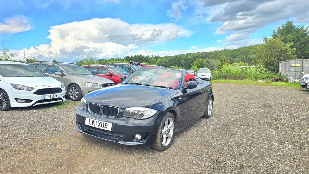 BMW 1 Series 2.0 118I Sport Steptronic Euro 5 Black #4
