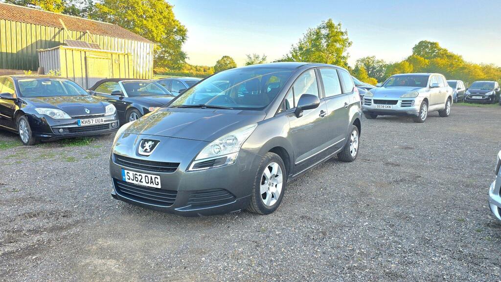 Peugeot 5008 Access Grey #2
