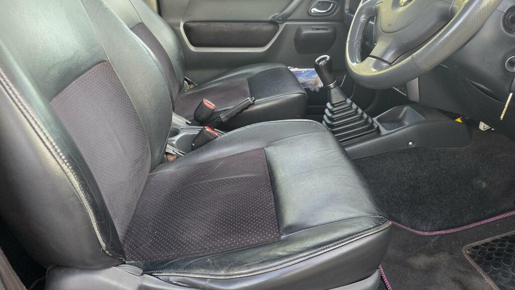 Suzuki Jimny Jlx Plus Grey #11