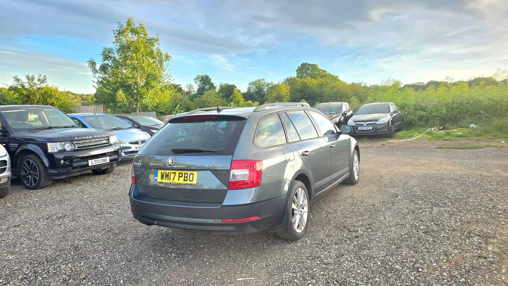 Skoda Octavia Octavia S Tsi Blue #11