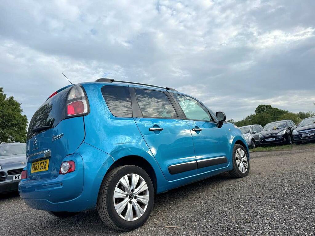 Citroen C3 Picasso Mpv Red #15