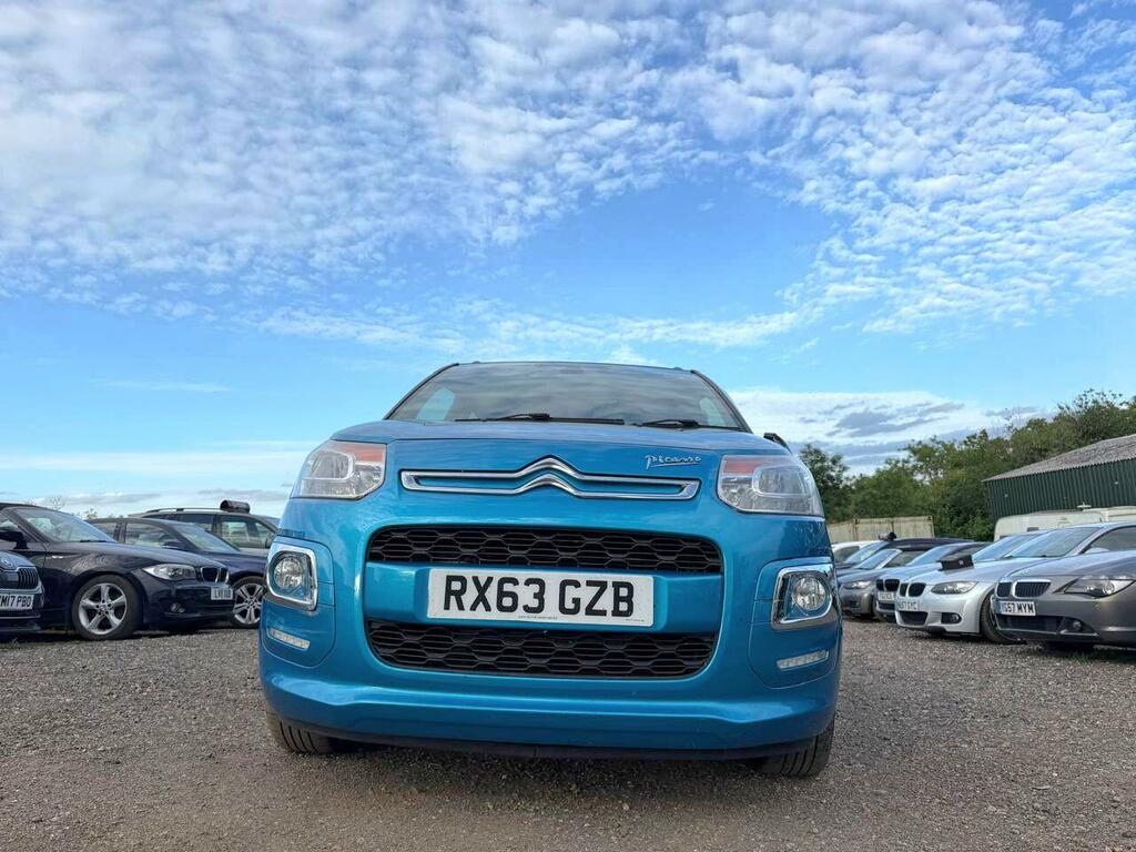Citroen C3 Picasso Mpv Red #10