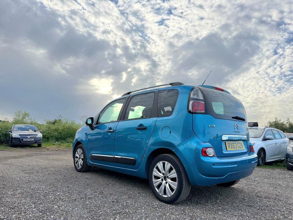Citroen C3 Picasso Mpv Red #8