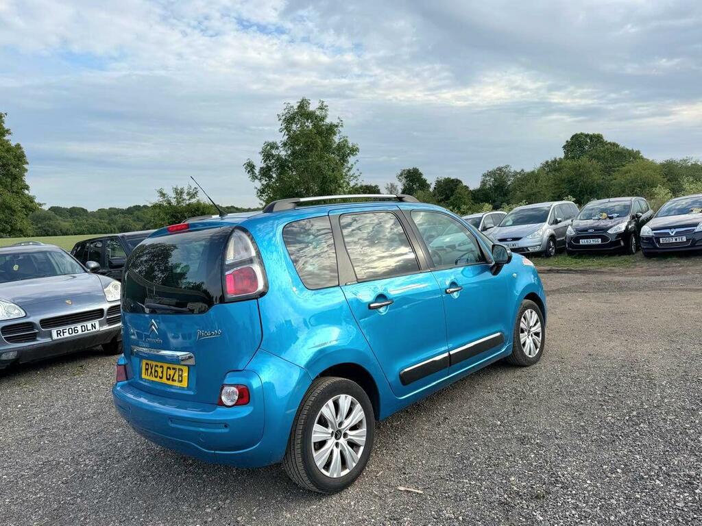 Citroen C3 Picasso Mpv Red #14