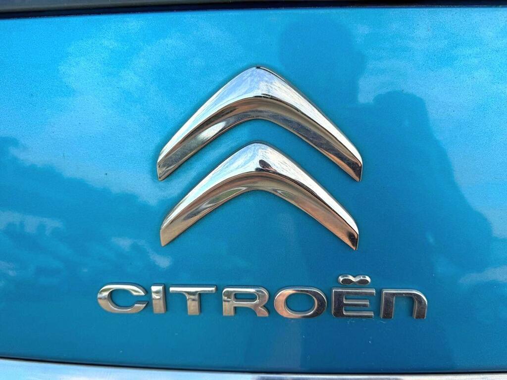 Citroen C3 Picasso Mpv Red #38