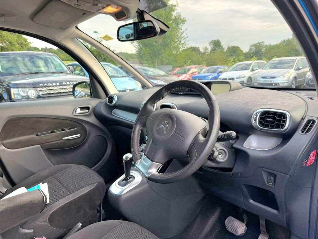Citroen C3 Picasso Mpv Red #16