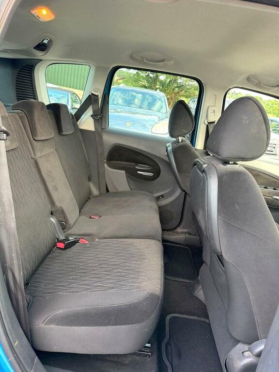 Citroen C3 Picasso Mpv Red #23