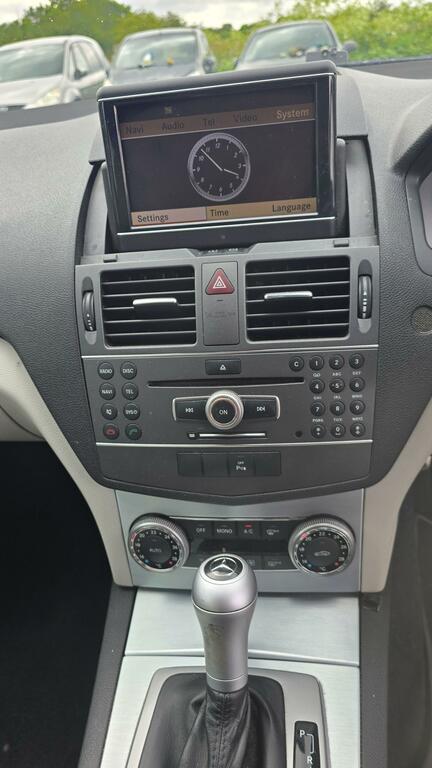 Mercedes-Benz C Class Saloon 1.8 C250 Blueefficiency Elegance Euro Silver #36