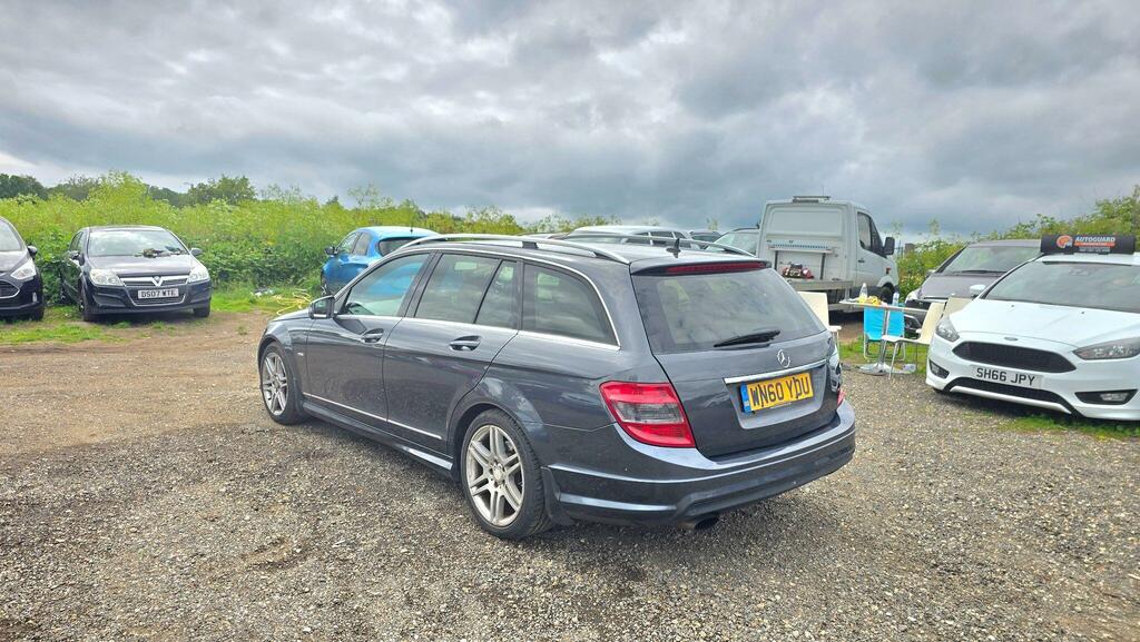 Mercedes-Benz C Class Saloon 1.8 C250 Blueefficiency Elegance Euro Silver #4