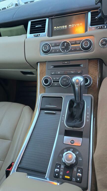 Land Rover Range Rover Sport Gold #12