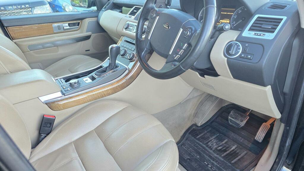 Land Rover Range Rover Sport Gold #13
