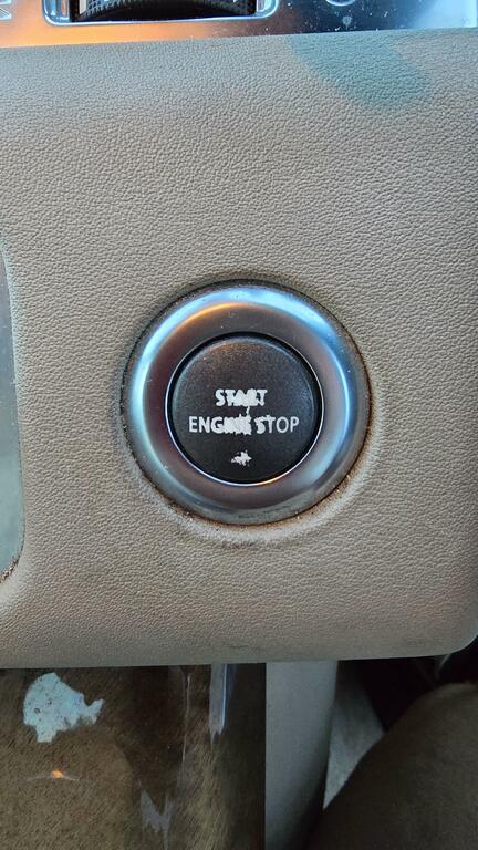 Land Rover Range Rover Sport Gold #23