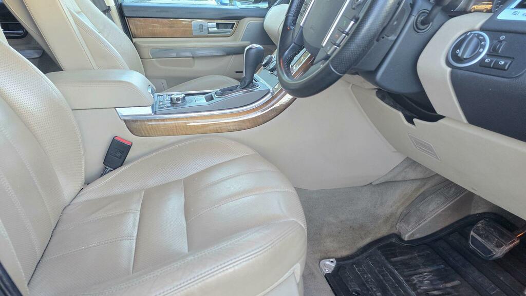 Land Rover Range Rover Sport Gold #15