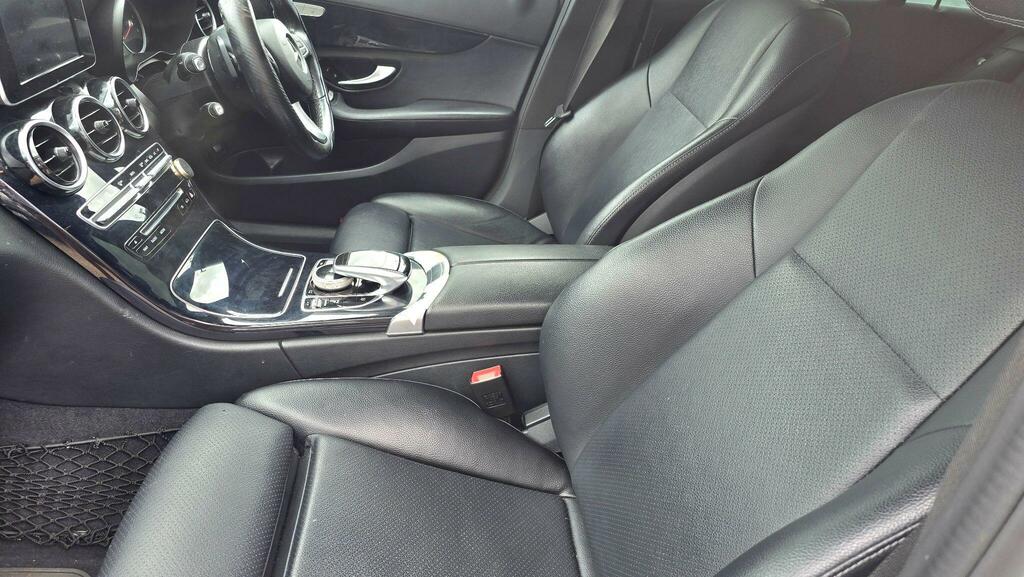 Mercedes-Benz C Class #40