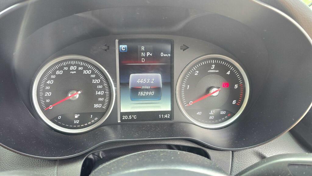 Mercedes-Benz C Class #36