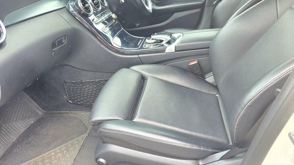 Mercedes-Benz C Class #39