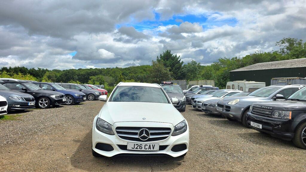 Mercedes-Benz C Class Se Executive Edition White #2