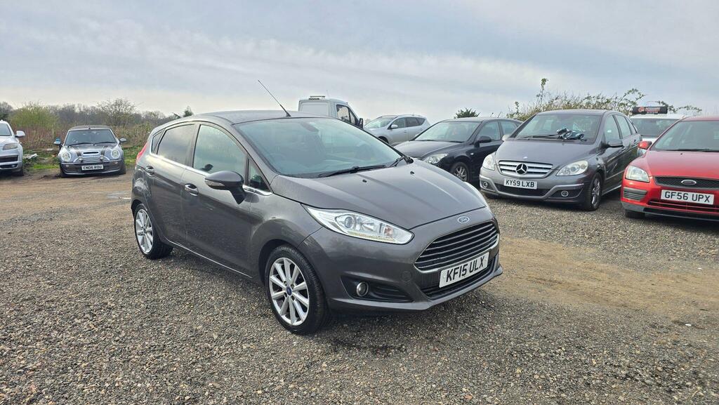 Ford Fiesta 1.0T Ecoboost Titanium Euro 6 Ss Grey