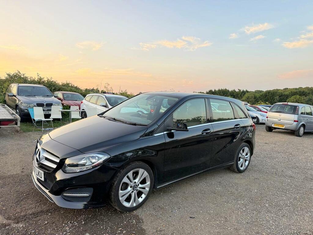 Mercedes-Benz B Class Sport Black #3