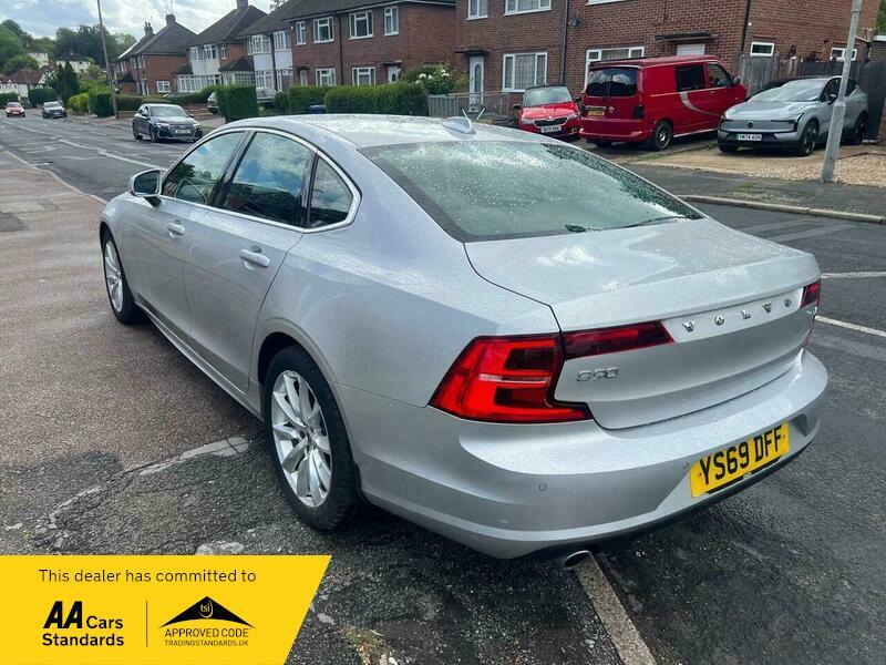 Volvo S90 2.0 D4 Momentum Plus Silver #4