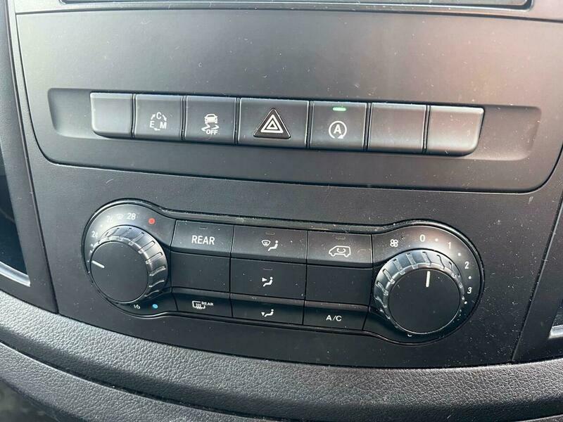 Mercedes-Benz Vito 2.1L Null White #27