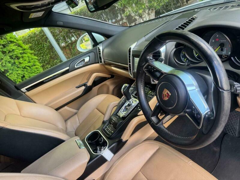 Porsche Cayenne 4.1 D V8 S Black #36