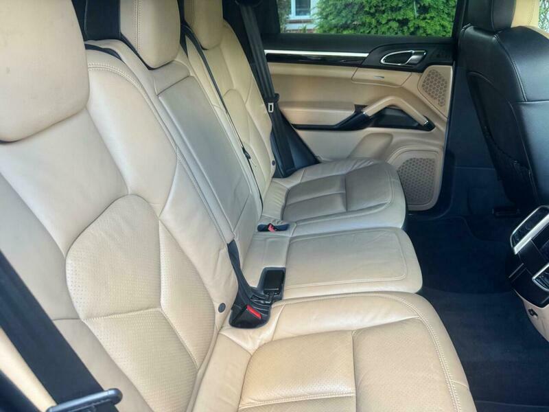 Porsche Cayenne 4.1 D V8 S Black #34