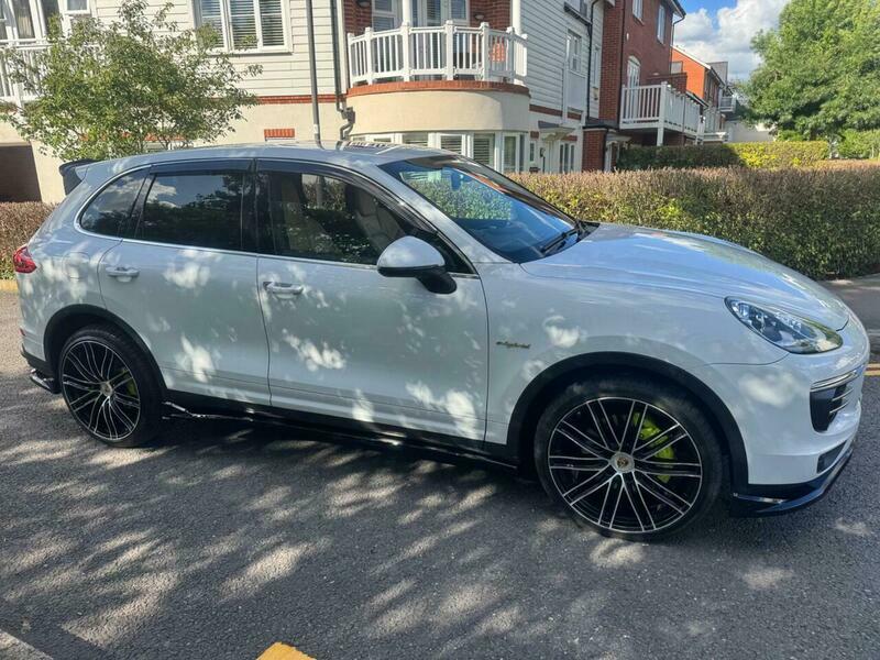 Porsche Cayenne 4.1 D V8 S Black #19
