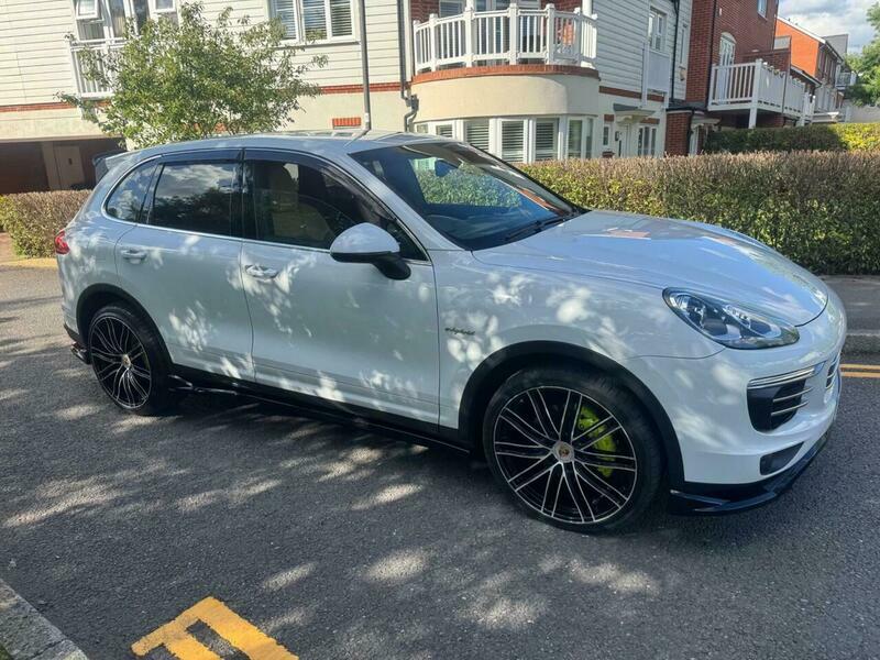 Porsche Cayenne 4.1 D V8 S Black #18
