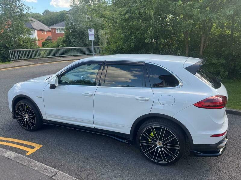 Porsche Cayenne 3.0 V6 E-hybrid S #6