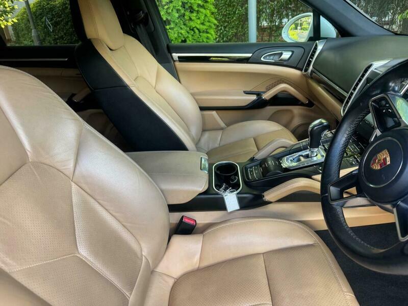 Porsche Cayenne 4.1 D V8 S Black #37