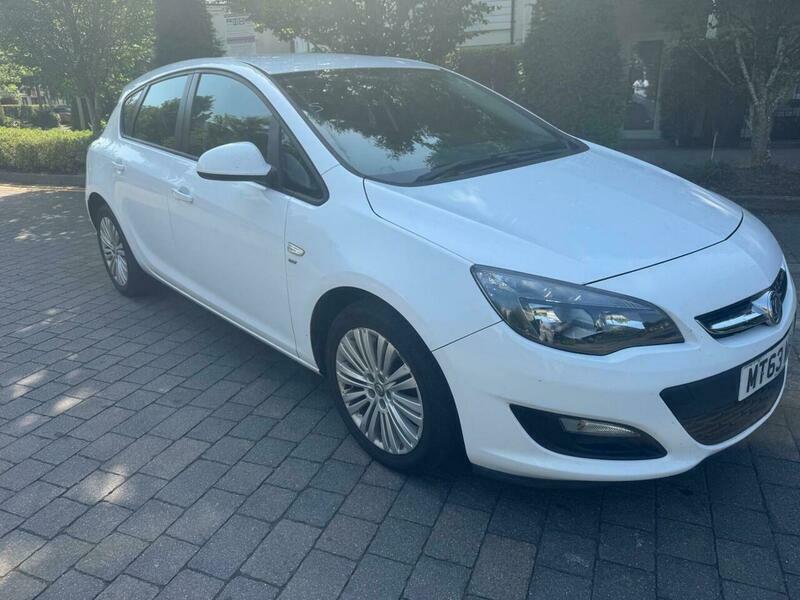 Vauxhall Astra 1.6 16V Energy Euro White