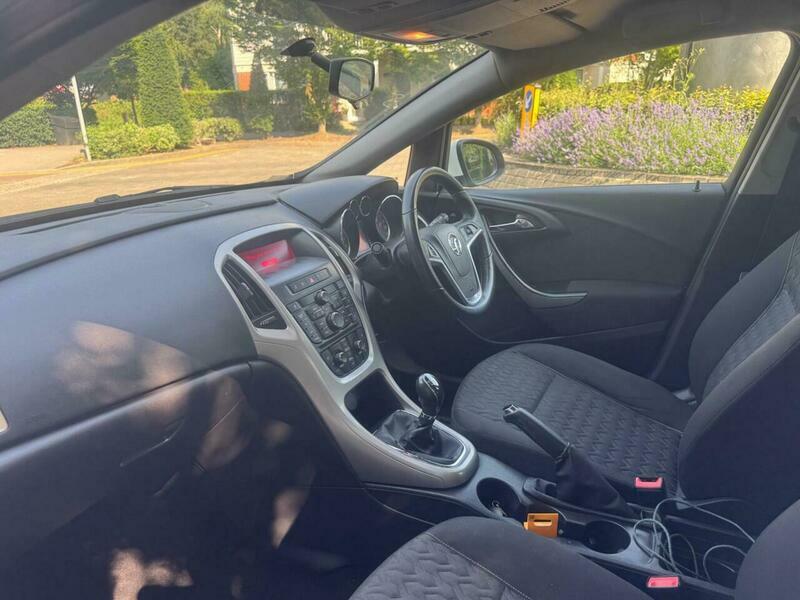 Vauxhall Astra 1.4 Energy 98 Bhp White #27