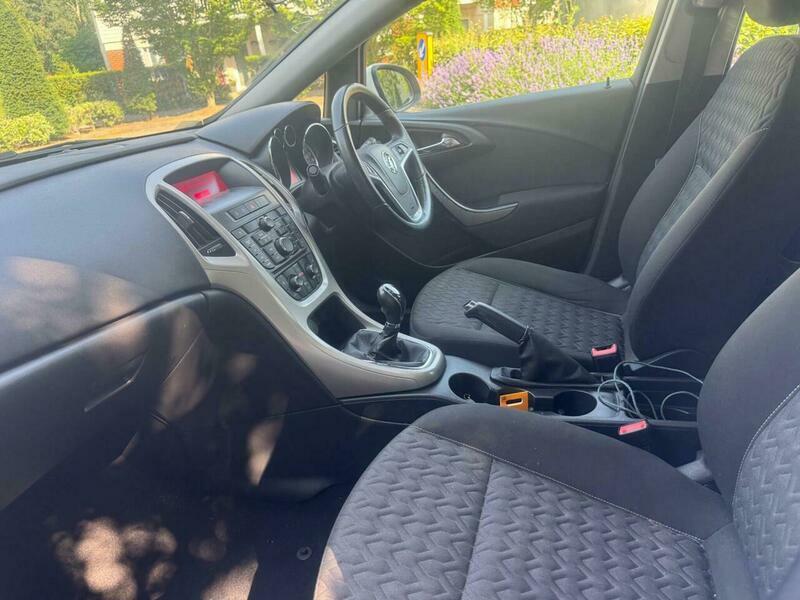 Vauxhall Astra 1.4 Energy 98 Bhp White #28