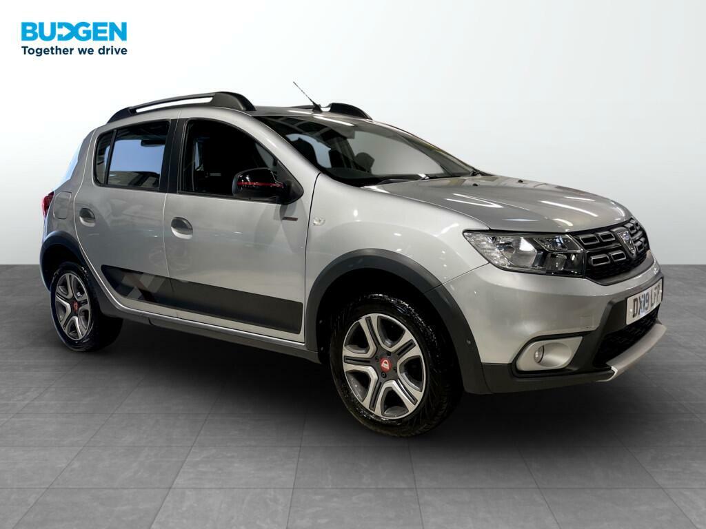 Dacia Sandero Stepway 0.9 Tce Techroad Euro 6 Ss Grey