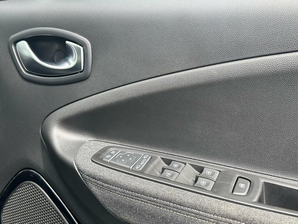 Renault Zoe   #17