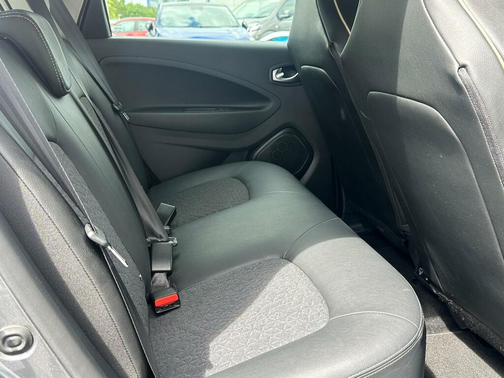 Renault Zoe   #16