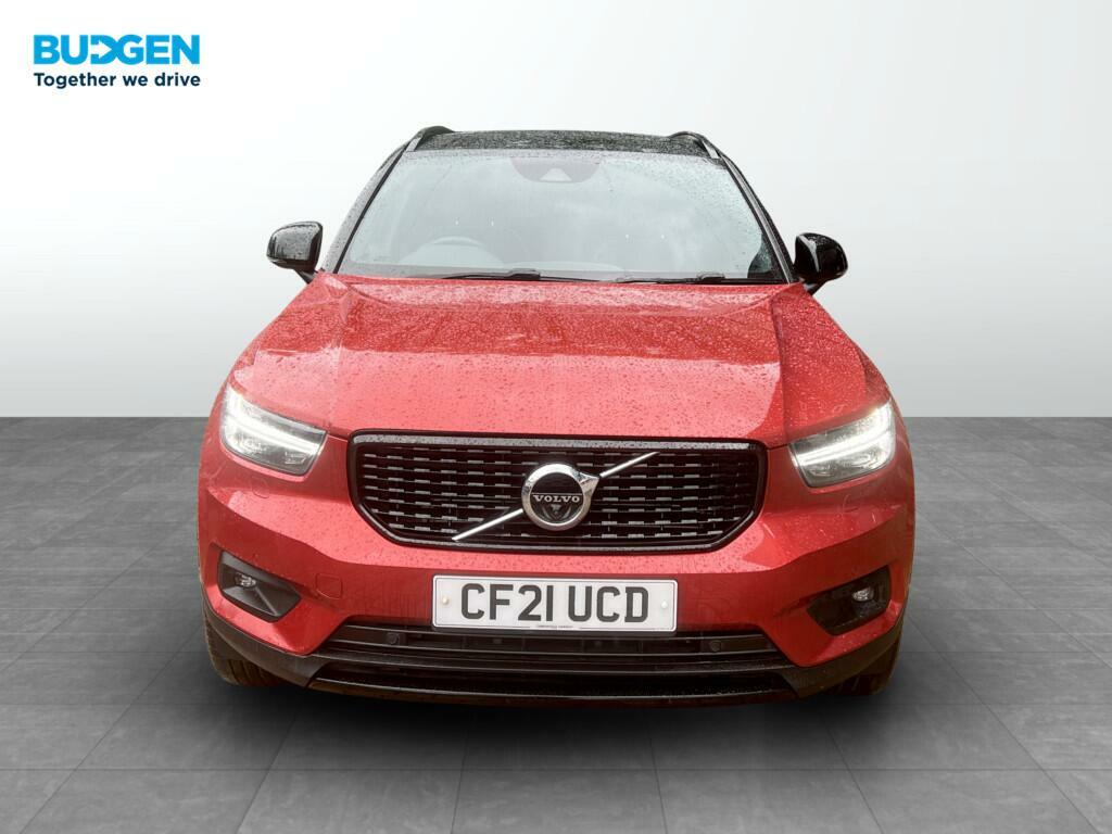 Volvo XC40 1.5H T5 Twin Engine Recharge 10.7Kwh R-design Pro CF21UCD Red #2