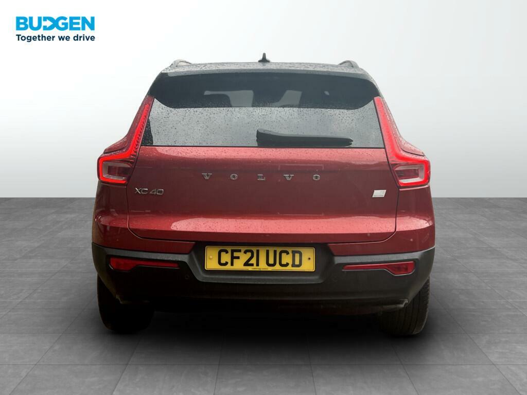Volvo XC40 1.5H T5 Twin Engine Recharge 10.7Kwh R-design Pro CF21UCD Red #5