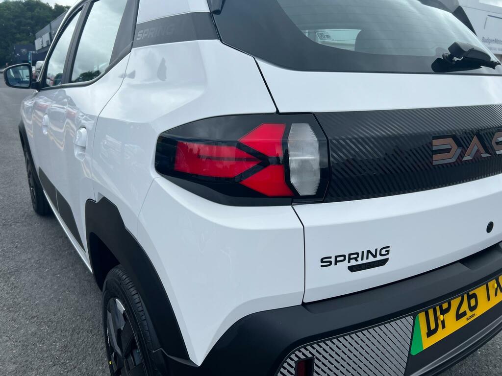 Dacia Spring 100 24.3Kwh Extreme DP26TXH White #5