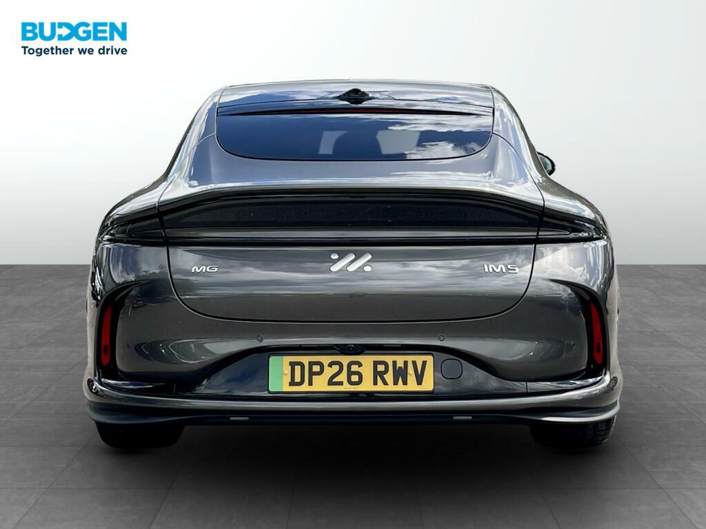 MG IM5 100Kwh Performance Saloon 4Wd 7  #5