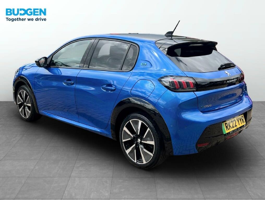 Peugeot e-208 50Kwh Gt 7Kw Charger RK22YYR Blue #6