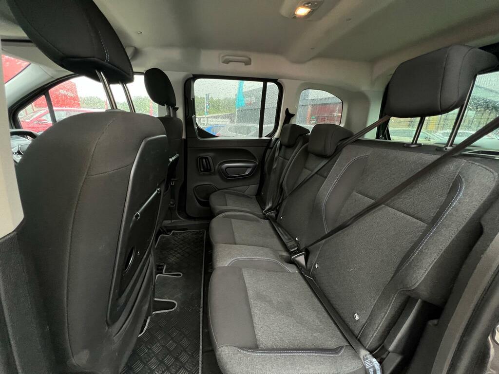 Peugeot e-Rifter Allure Premium Grey #31