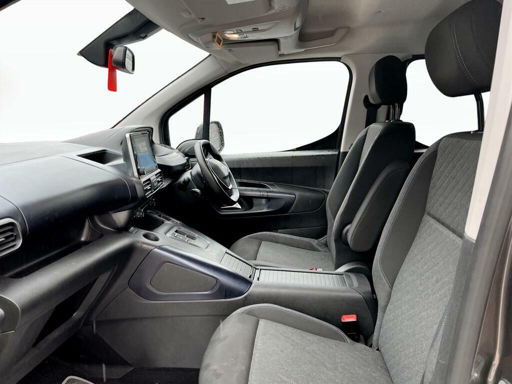 Peugeot e-Rifter Allure Premium Grey #13