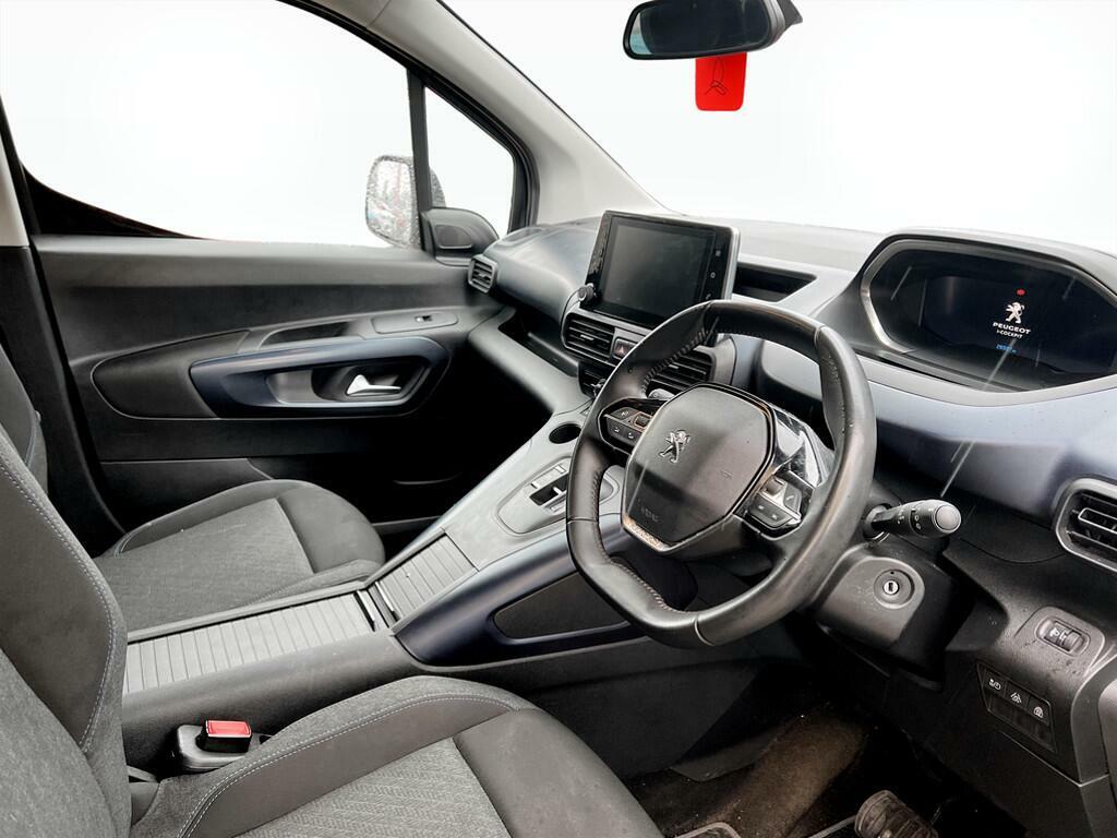 Peugeot e-Rifter Allure Premium Grey #8