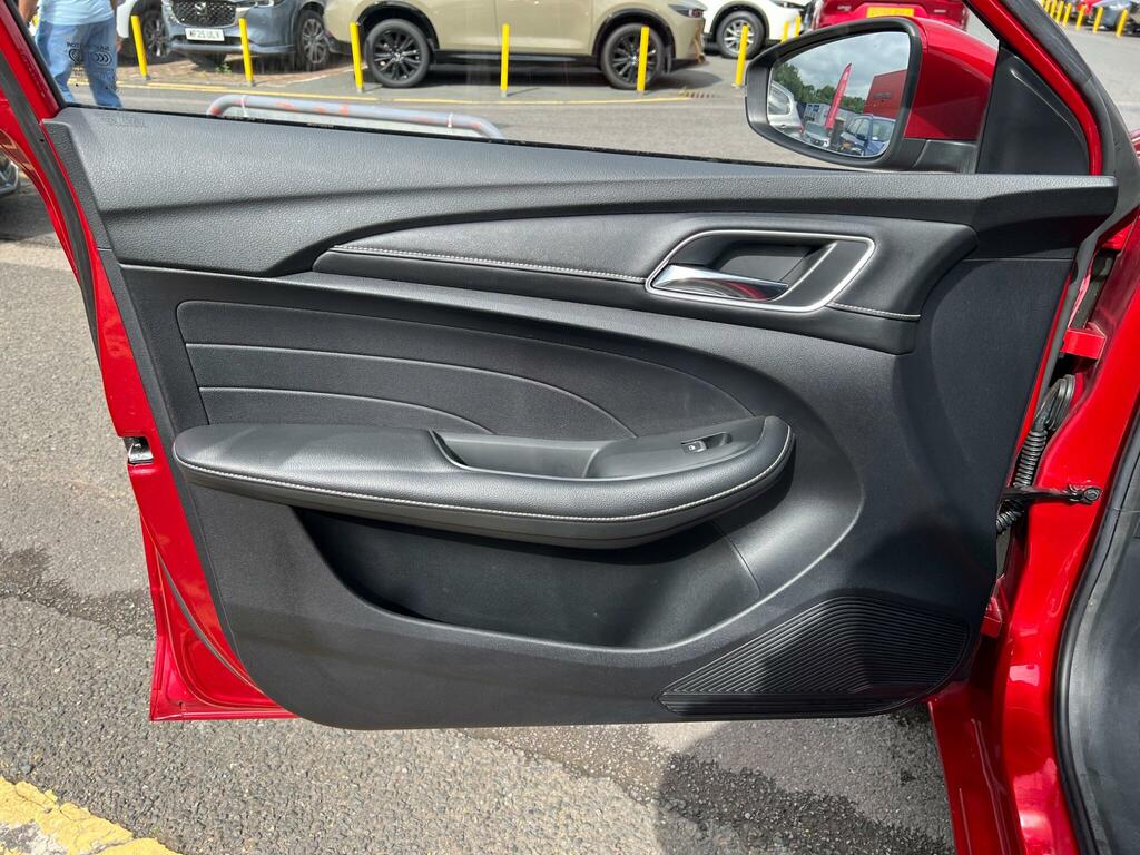MG MG5 2021 71 61.1Kwh #36